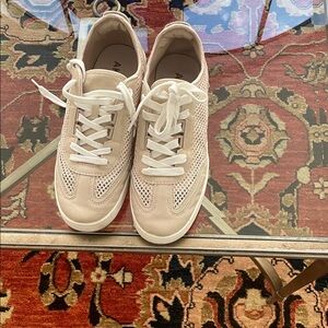 Stylish Cream Women's Sneakers